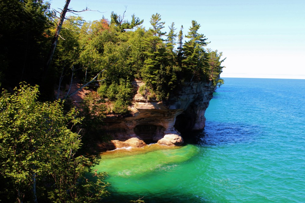 Cliff caves and Lake Superior views on Chapel Loop, Pictured Rocks, Michigan Upper Peninsula