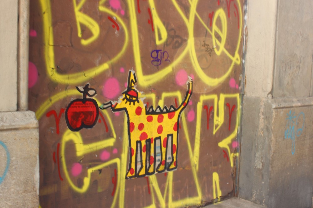 Colorful Street Art in Barcelona's Gothic Quarter