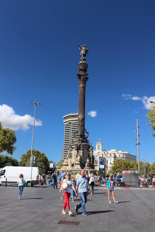 Columbus Statue in Barcelona, Spain with blue skies