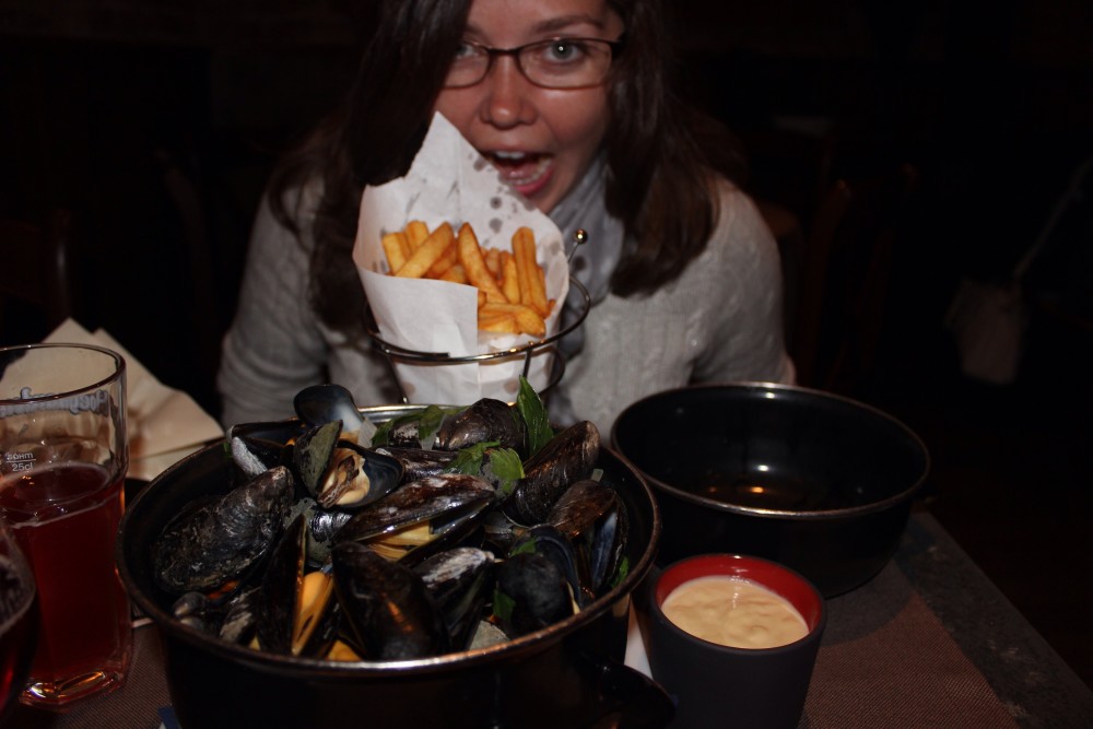 Hungry for a dinner of mussels and frites in Bruges, Belgium