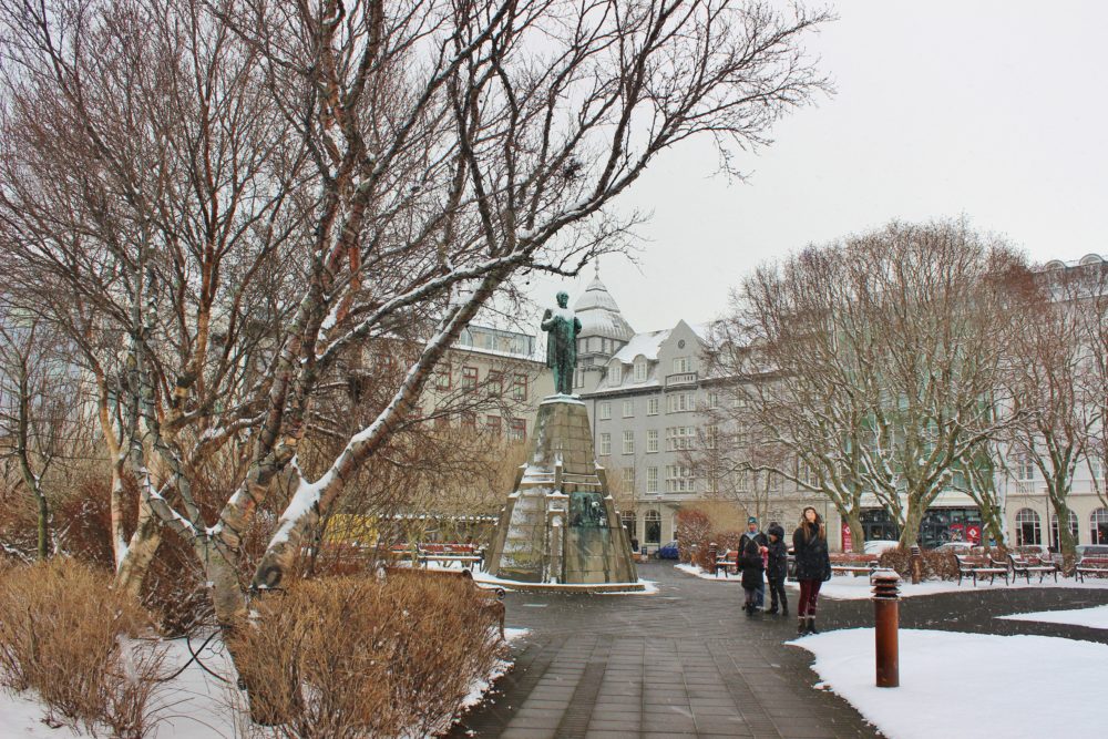Austurvollur square in the snow