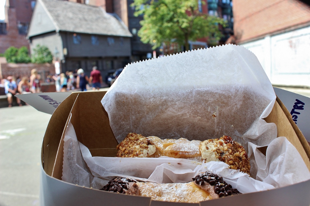 The Freedom Trail: Mike's Pastry