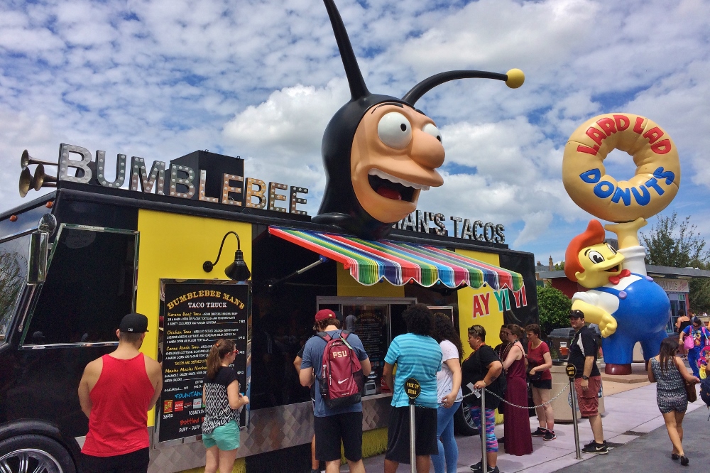 Universal Studios Orlando: Bumblebee Mans Taco Truck