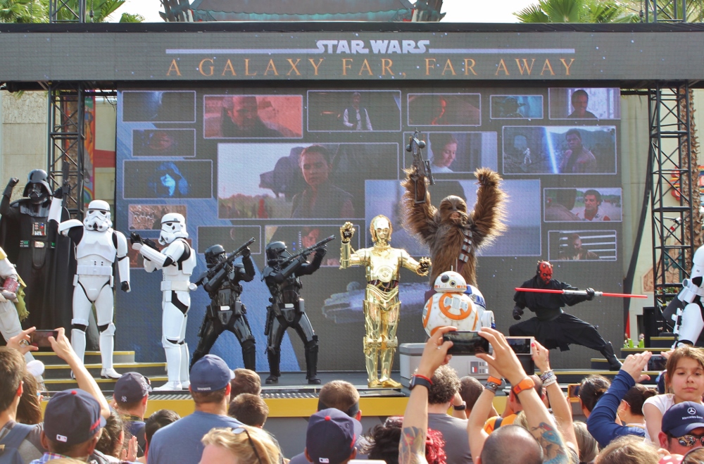 Disney Hollywood Studios: Star Wars - A Galaxy Far Far Away